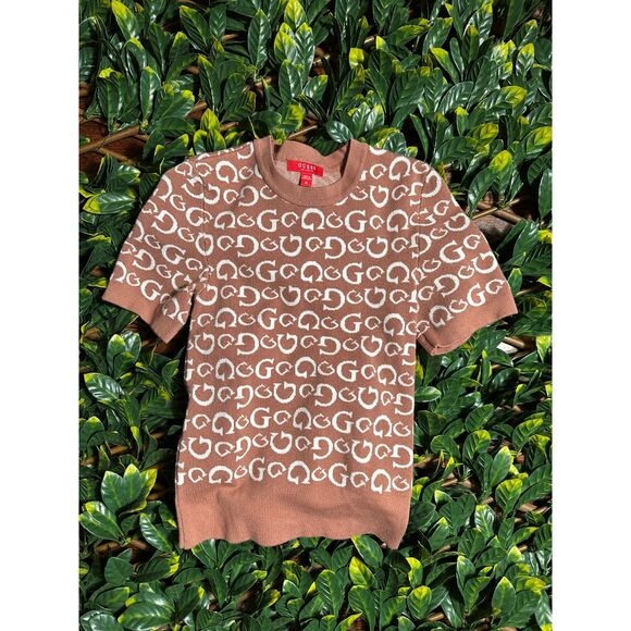 Y2K Guess Tan White Monogram Short Sleeve Top Size Medium - Picture 1 of 6